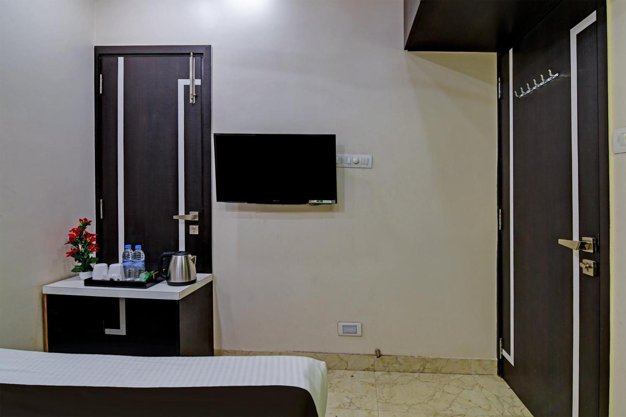 Hotel O Shivaalay Inn Near Newtown Bus Stand Calcutta Exterior foto